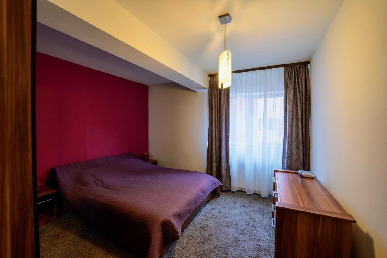 Quiet 3-Room Apt - 2 Parking Spaces - 5 Min Bus Floreşti Εξωτερικό φωτογραφία